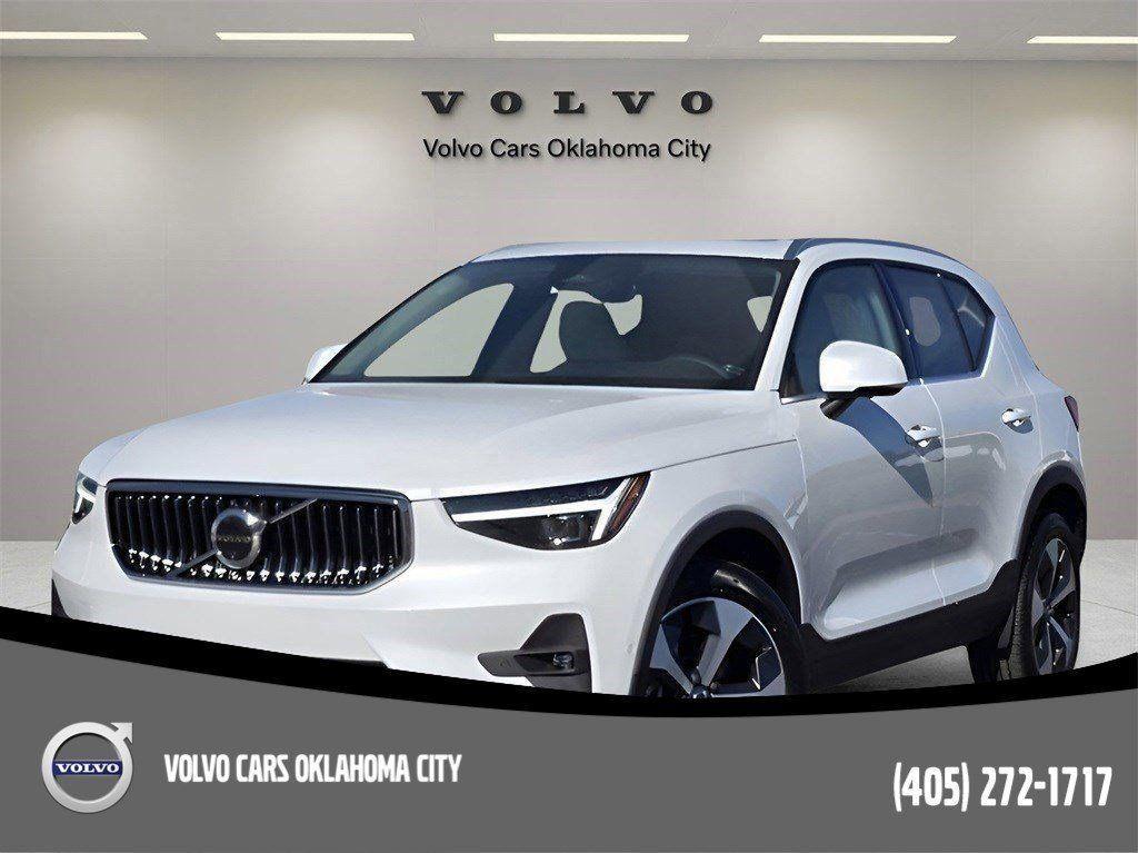 used 2025 Volvo XC40 car, priced at $47,214