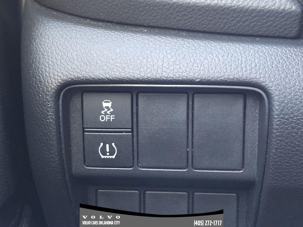 used 2017 Honda CR-V car, priced at $15,900