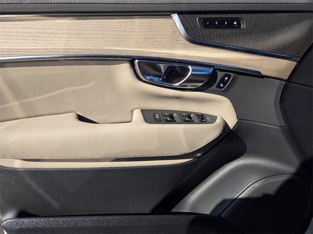 used 2025 Volvo XC90 car, priced at $64,964