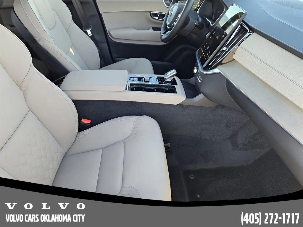 used 2025 Volvo XC90 car, priced at $54,500