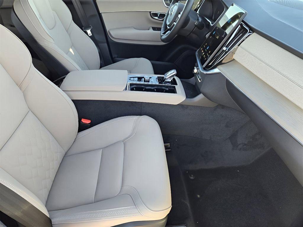 used 2025 Volvo XC90 car, priced at $64,964