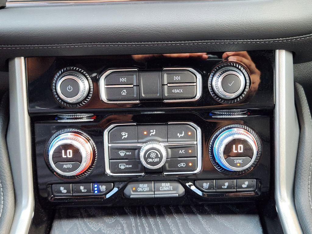 used 2022 GMC Yukon car, priced at $56,400