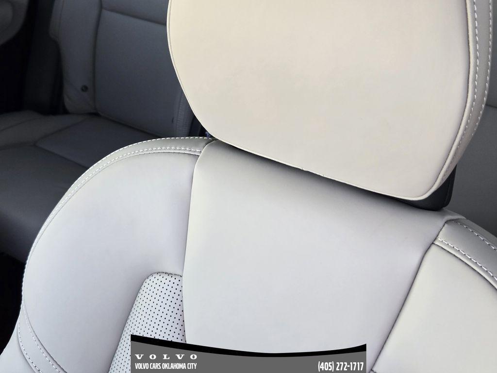 new 2026 Volvo XC90 car, priced at $83,270