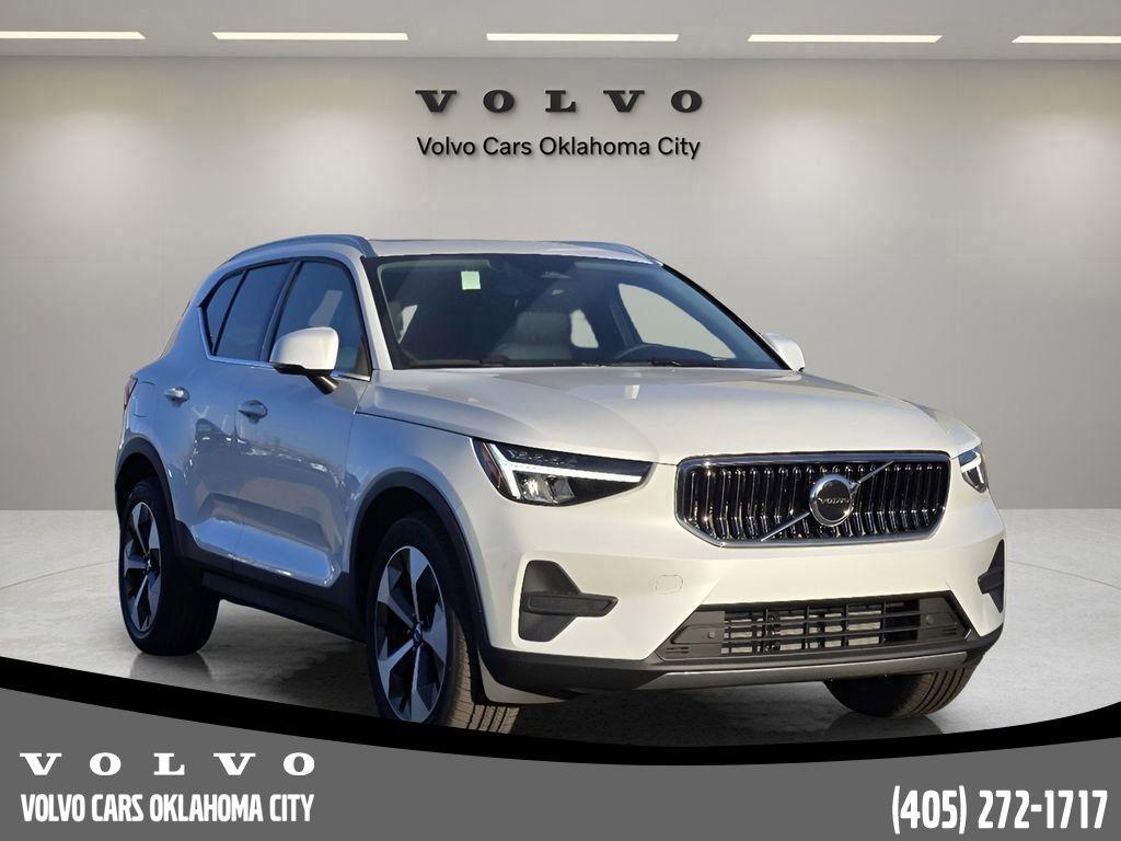used 2025 Volvo XC40 car, priced at $44,364