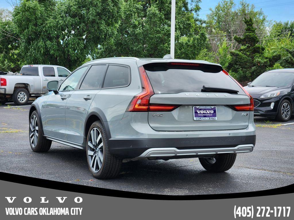 new 2025 Volvo V90 Cross Country car, priced at $63,365