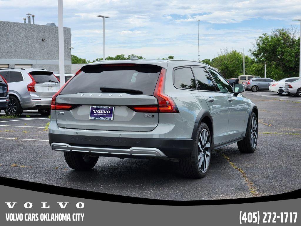 new 2025 Volvo V90 Cross Country car, priced at $63,365