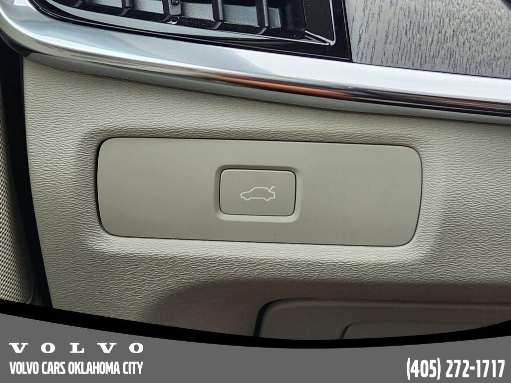 new 2025 Volvo V90 Cross Country car, priced at $63,365