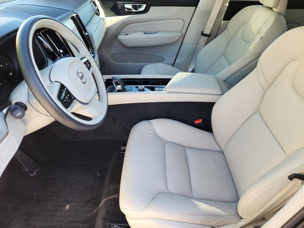 used 2023 Volvo XC60 car, priced at $38,500
