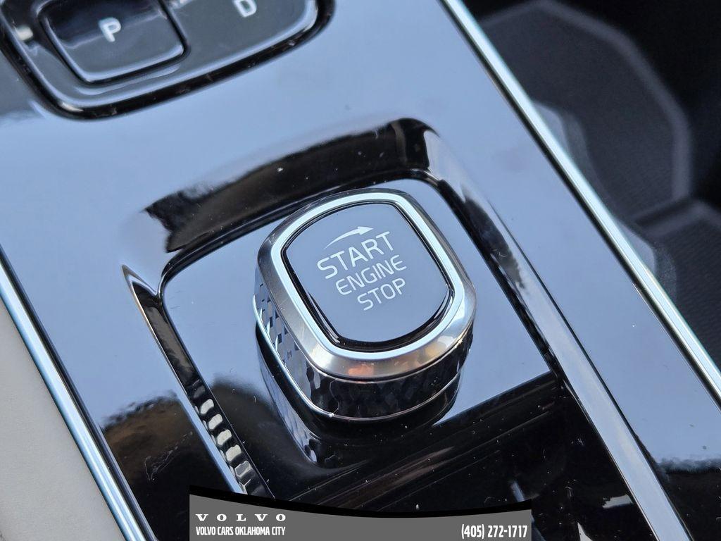 new 2026 Volvo XC90 car, priced at $78,370