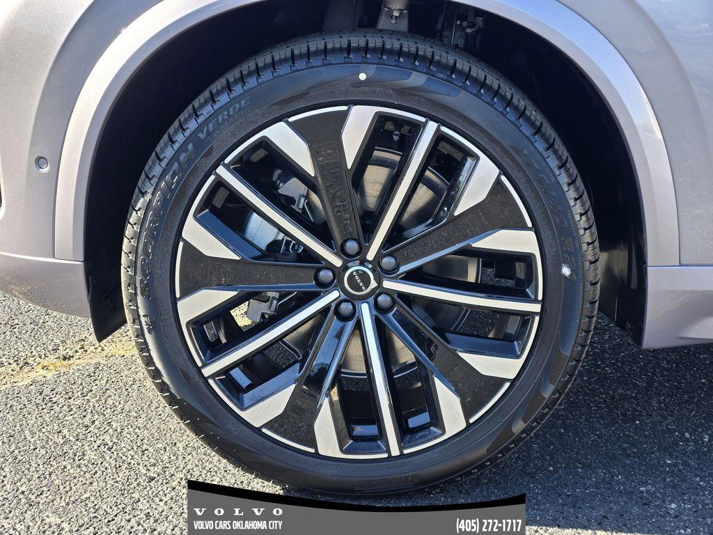 new 2026 Volvo XC90 car, priced at $78,370