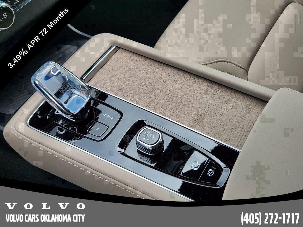 new 2025 Volvo XC90 car, priced at $70,150