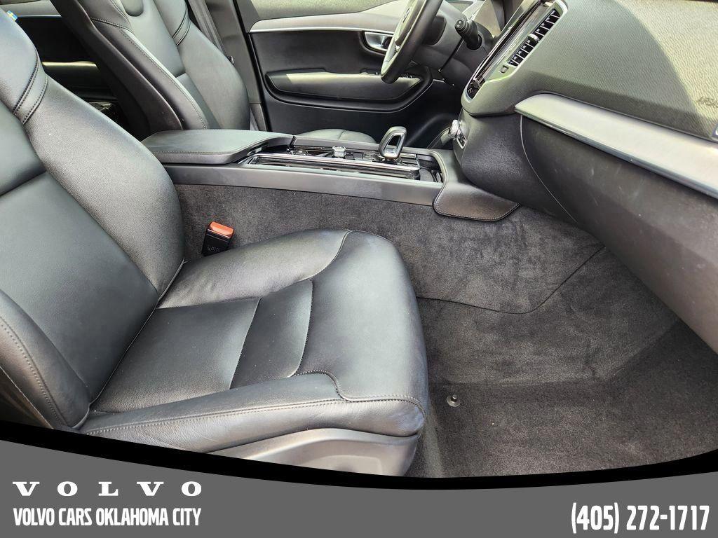 used 2025 Volvo XC90 car, priced at $41,900
