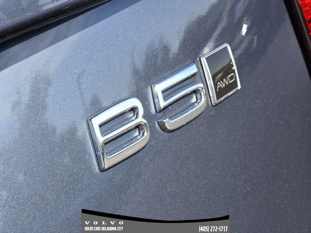 new 2026 Volvo XC90 car, priced at $76,870