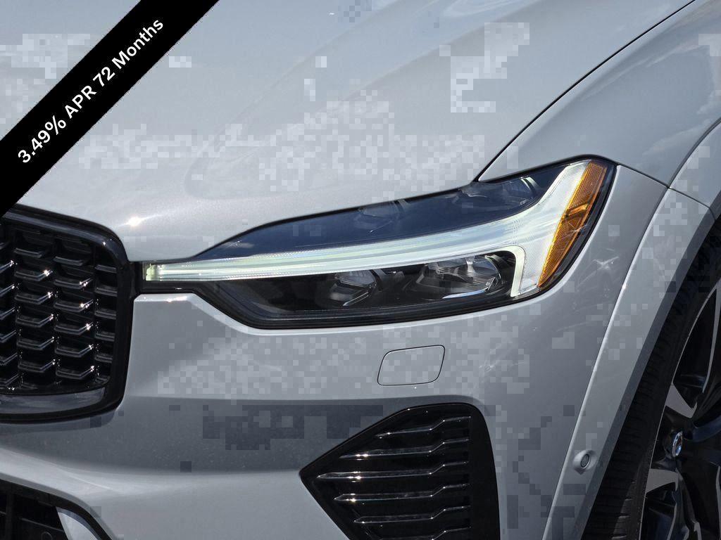 new 2025 Volvo XC60 car, priced at $63,670