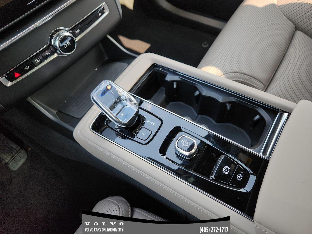 new 2026 Volvo XC90 car, priced at $81,245