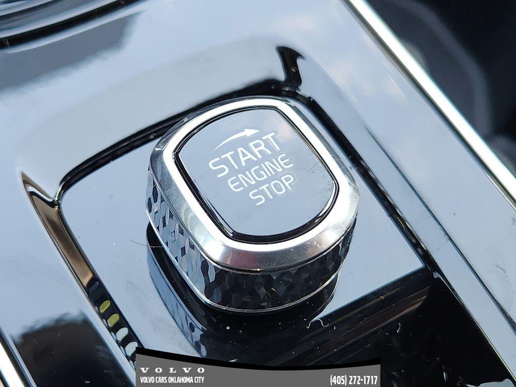 new 2026 Volvo XC90 car, priced at $81,245