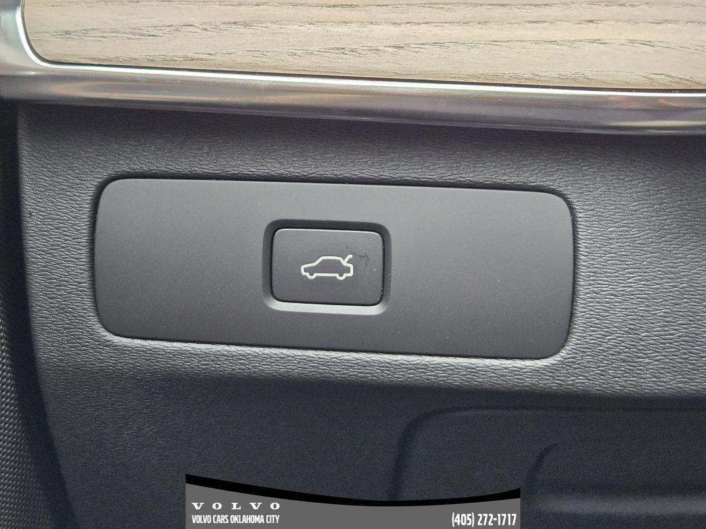 new 2026 Volvo XC90 car, priced at $72,820