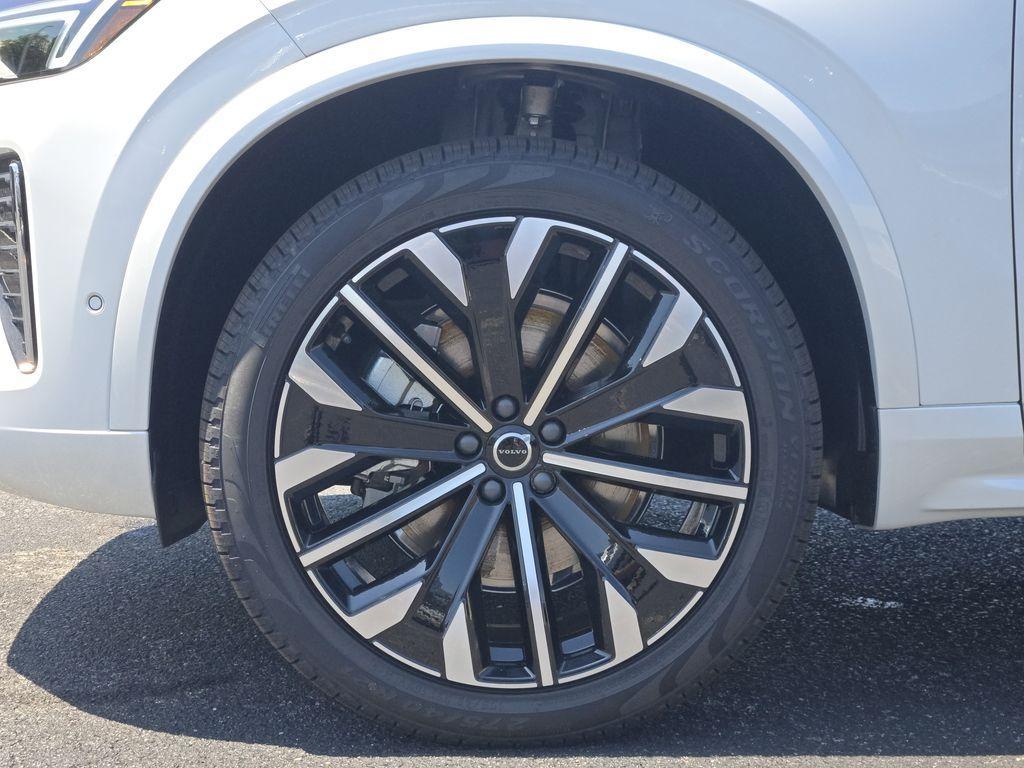 new 2026 Volvo XC90 car, priced at $72,820