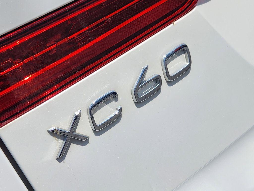 used 2021 Volvo XC60 car, priced at $23,000
