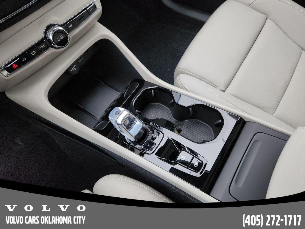 new 2026 Volvo XC40 car, priced at $50,150