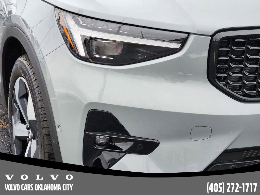 new 2026 Volvo XC40 car, priced at $50,150