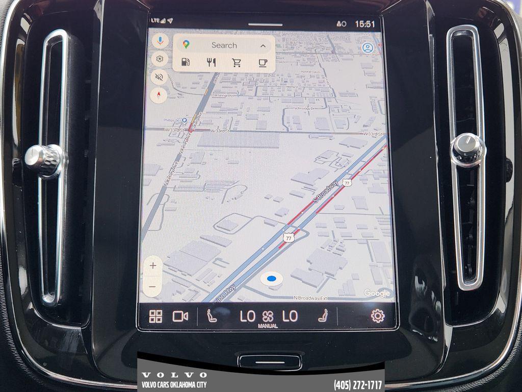 used 2025 Volvo XC40 car, priced at $33,400