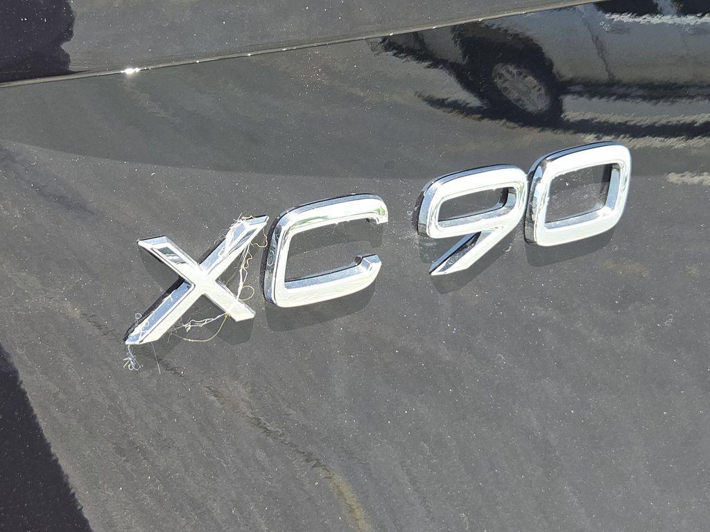 new 2026 Volvo XC90 car, priced at $75,445