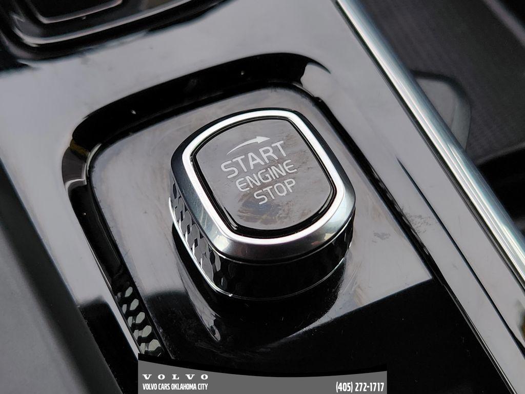 used 2025 Volvo V60 Cross Country car, priced at $41,900