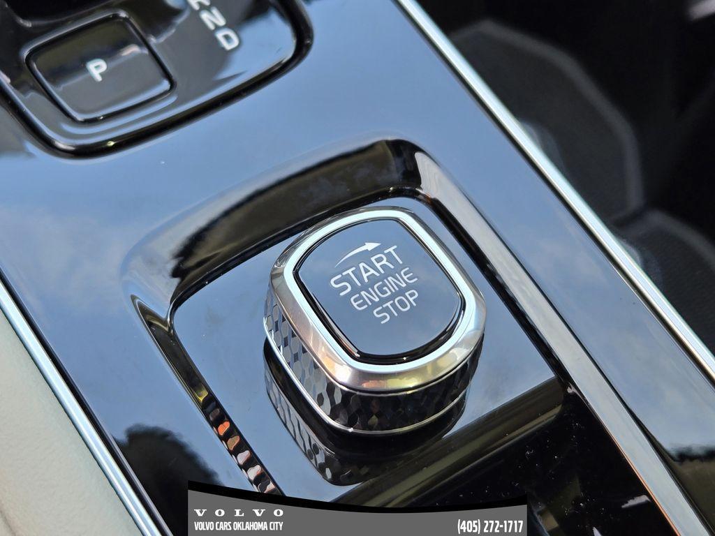 new 2026 Volvo XC90 car, priced at $76,570