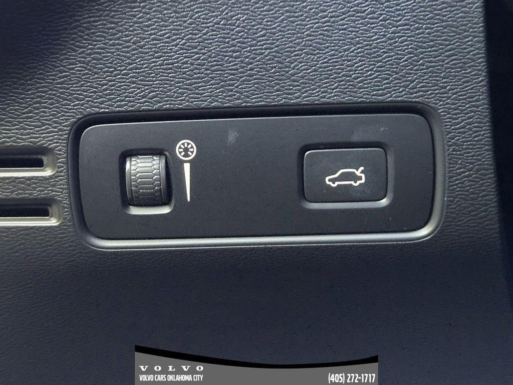 used 2022 Volvo XC40 car, priced at $28,500