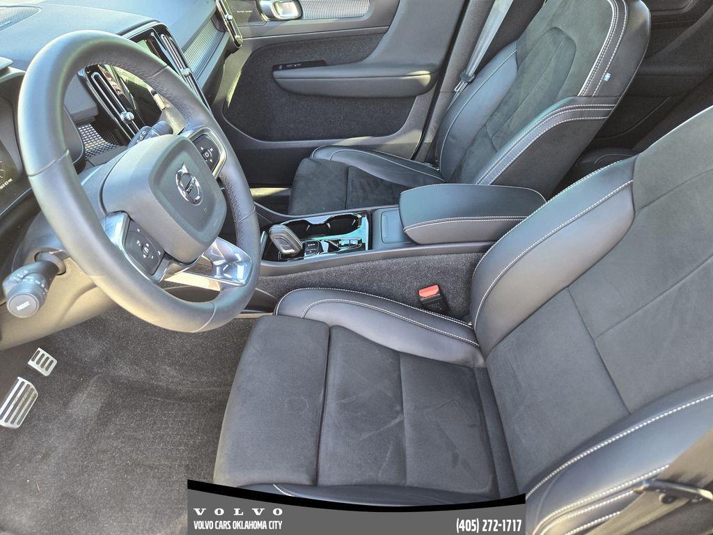 used 2022 Volvo XC40 car, priced at $28,500
