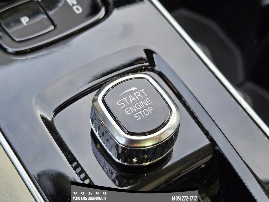 new 2026 Volvo XC90 car, priced at $78,270