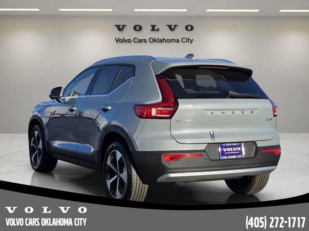 used 2025 Volvo XC40 car, priced at $35,500