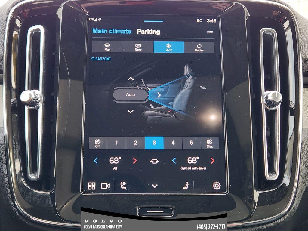 used 2025 Volvo XC40 car, priced at $36,400