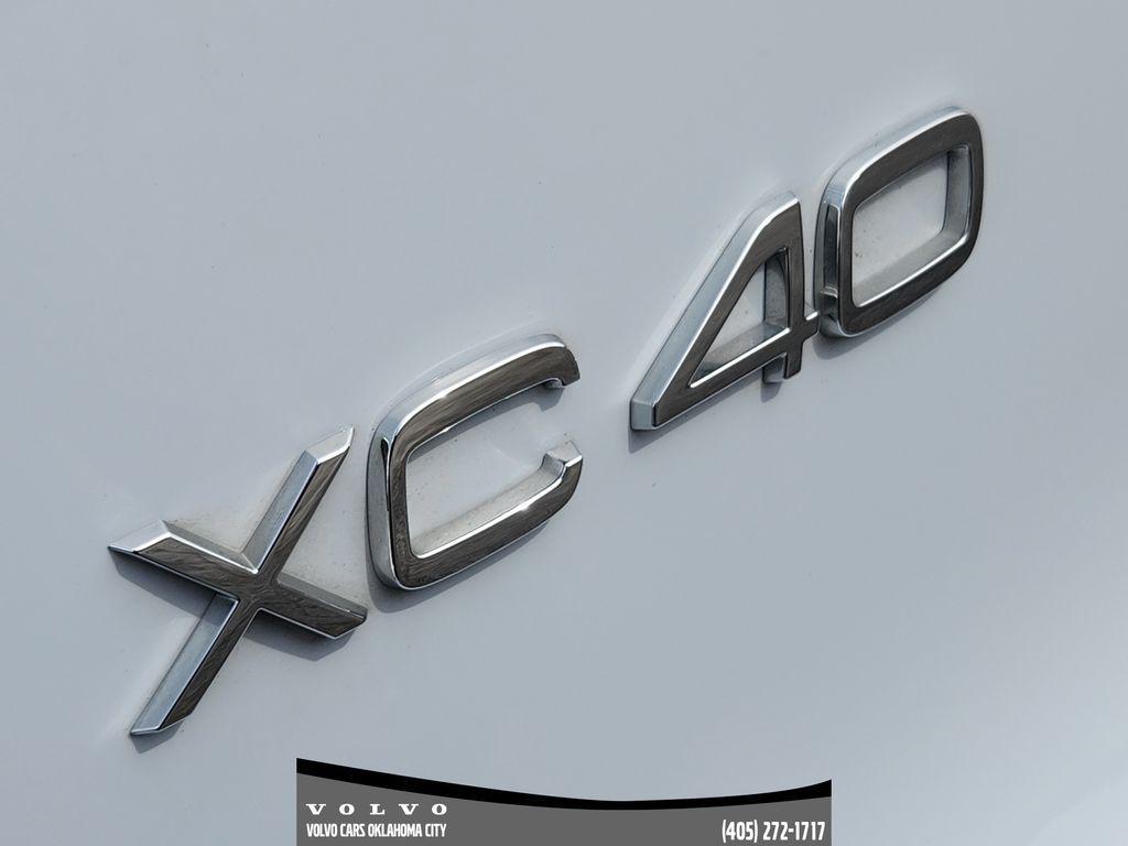 used 2025 Volvo XC40 car, priced at $36,400