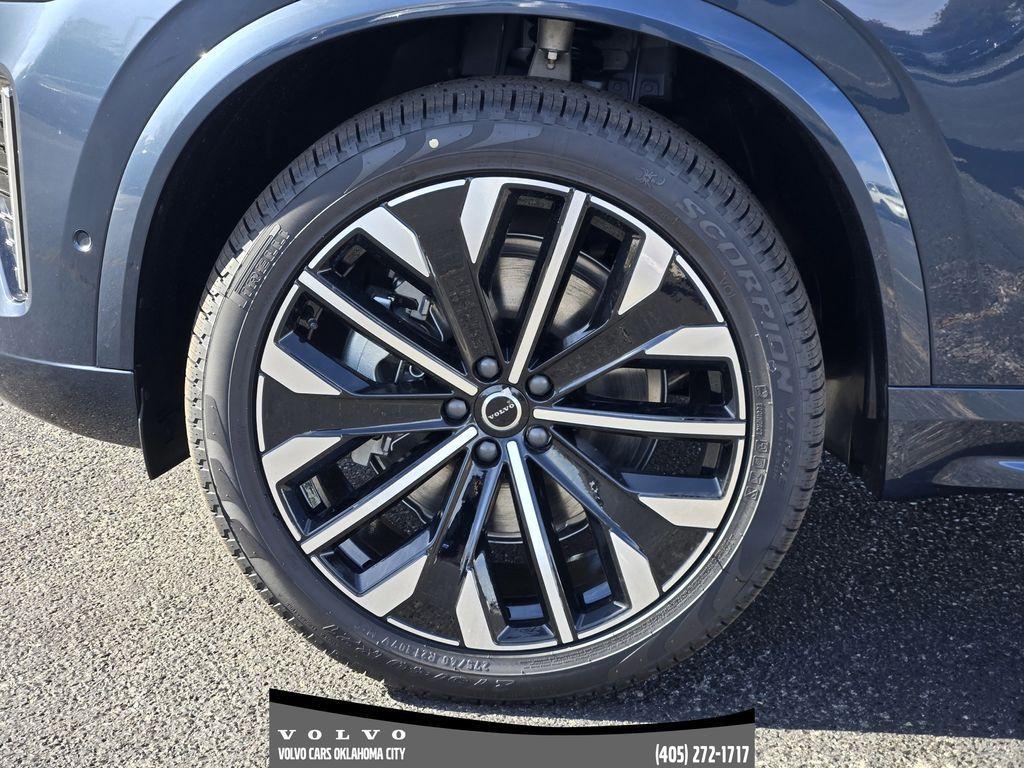 new 2026 Volvo XC90 car, priced at $76,570