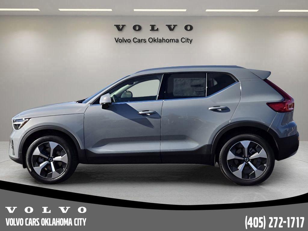 used 2025 Volvo XC40 car, priced at $43,864