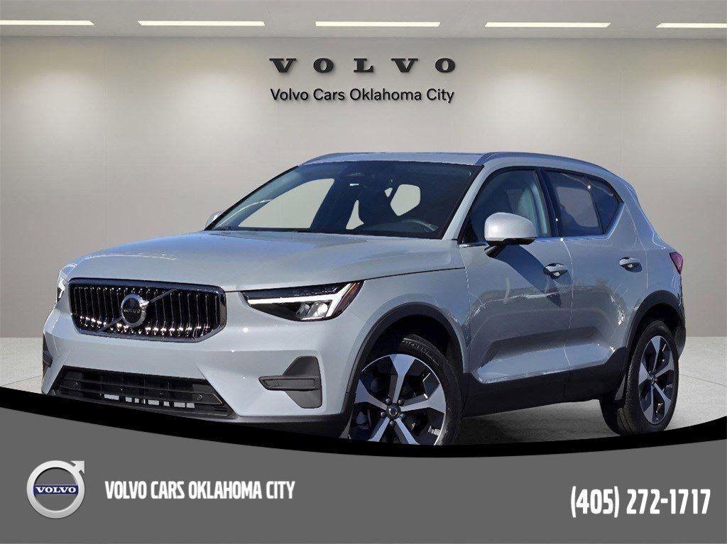 used 2025 Volvo XC40 car, priced at $43,864