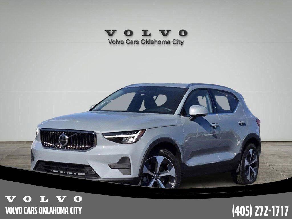 used 2025 Volvo XC40 car, priced at $43,864