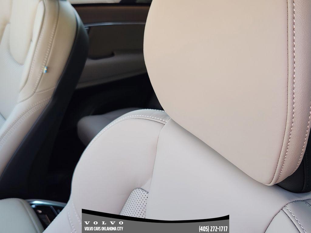 new 2026 Volvo XC90 car, priced at $76,570