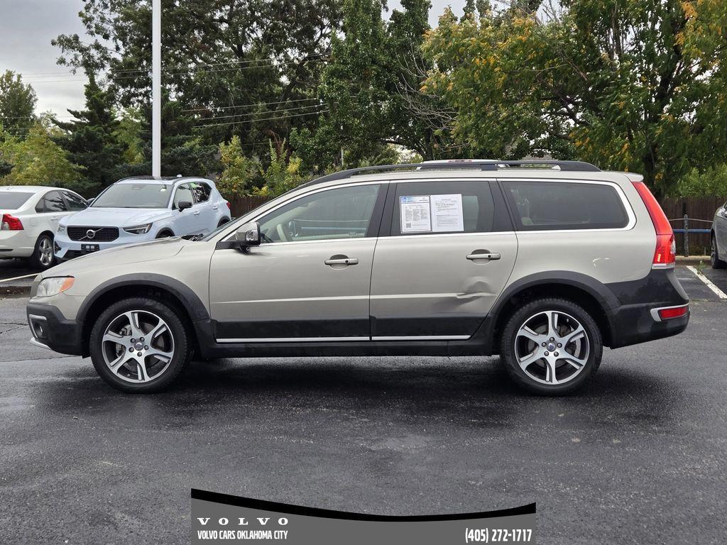 used 2015 Volvo XC70 car, priced at $4,900