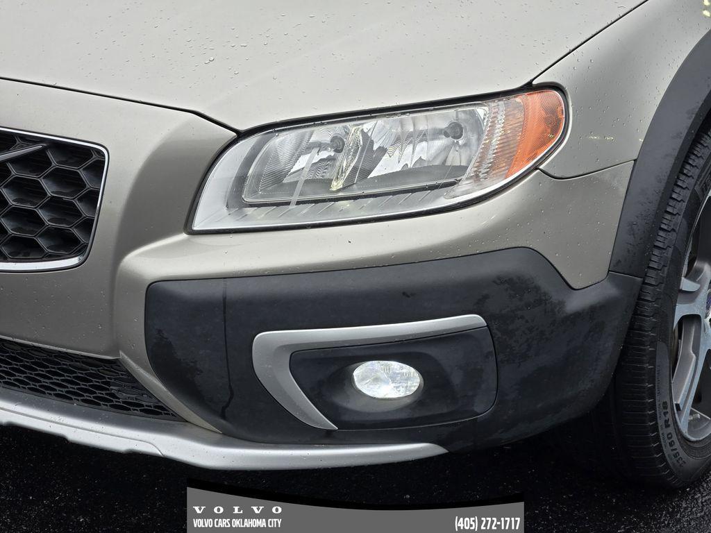 used 2015 Volvo XC70 car, priced at $4,900