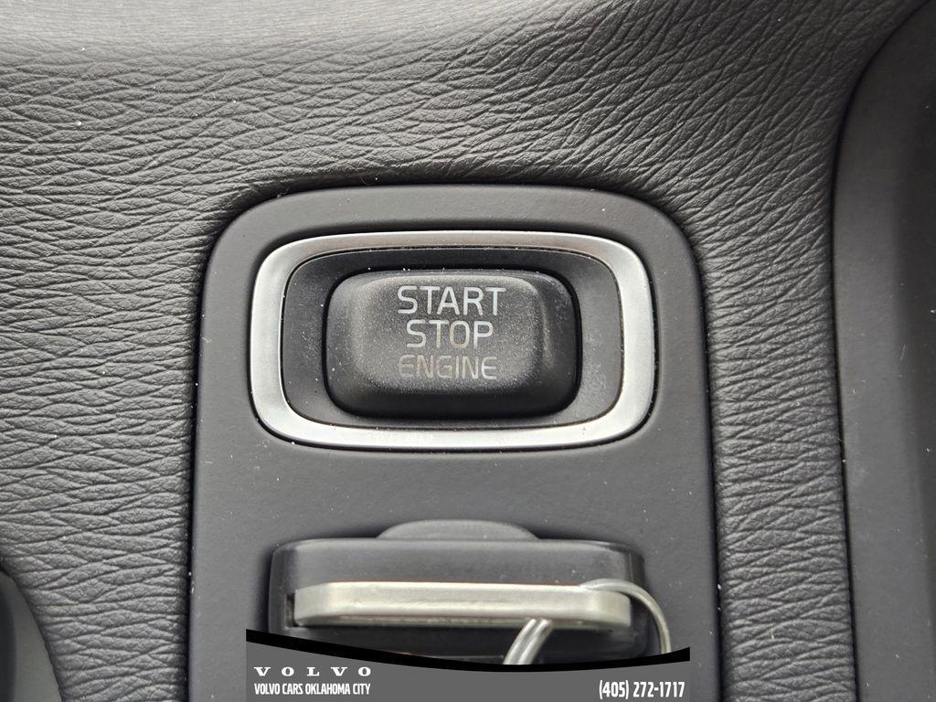 used 2015 Volvo XC70 car, priced at $4,900