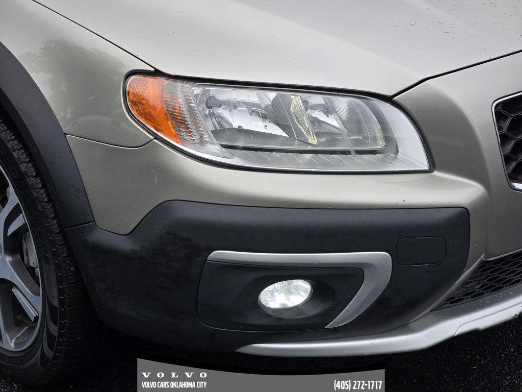 used 2015 Volvo XC70 car, priced at $4,900