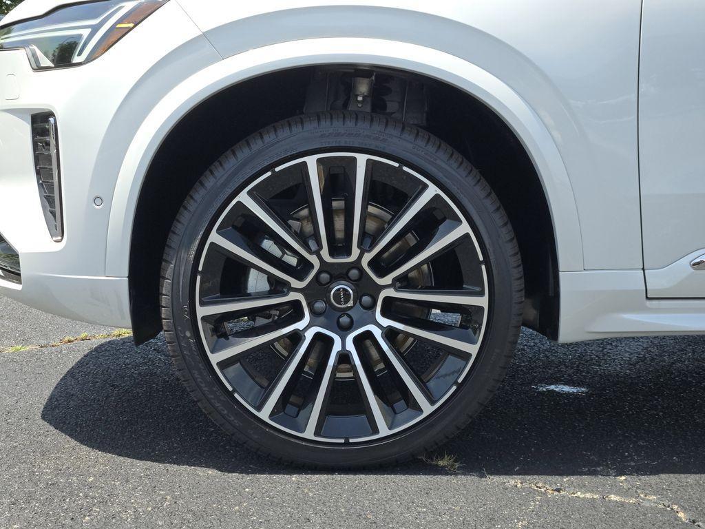 new 2026 Volvo XC90 car, priced at $74,120