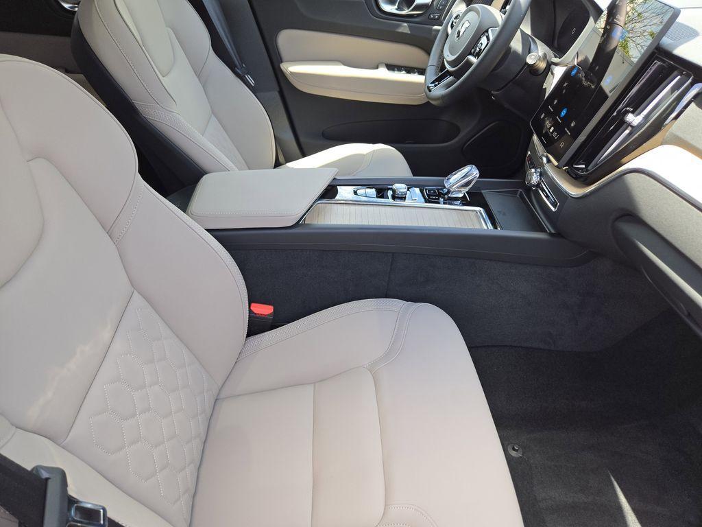 new 2026 Volvo XC60 car, priced at $60,220