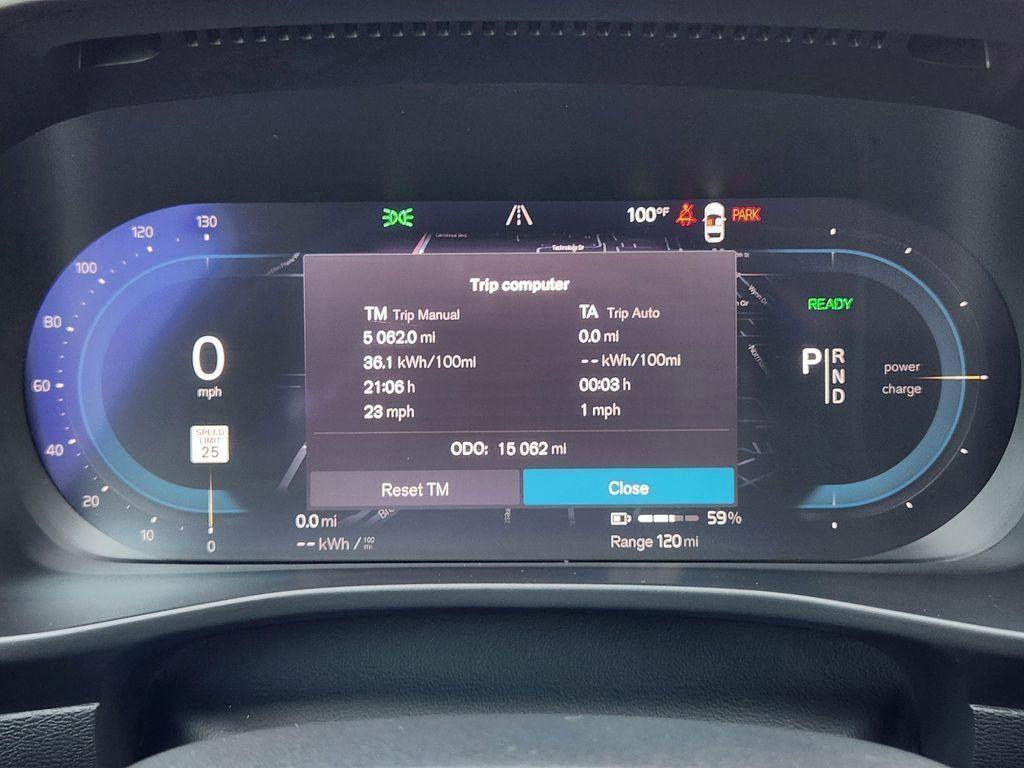used 2023 Volvo C40 Recharge Pure Electric car, priced at $29,400