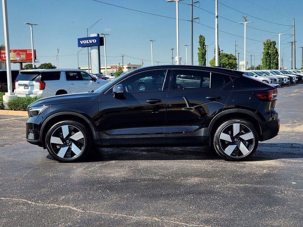 used 2023 Volvo C40 Recharge Pure Electric car, priced at $29,400