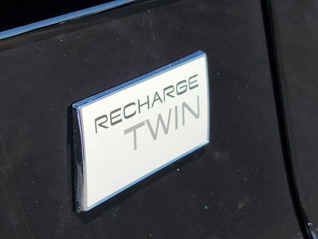 used 2023 Volvo C40 Recharge Pure Electric car, priced at $29,400