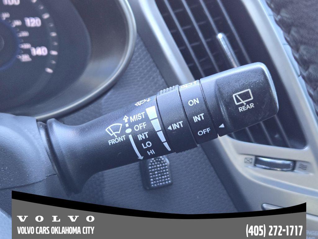 used 2013 Hyundai Veloster car, priced at $5,500